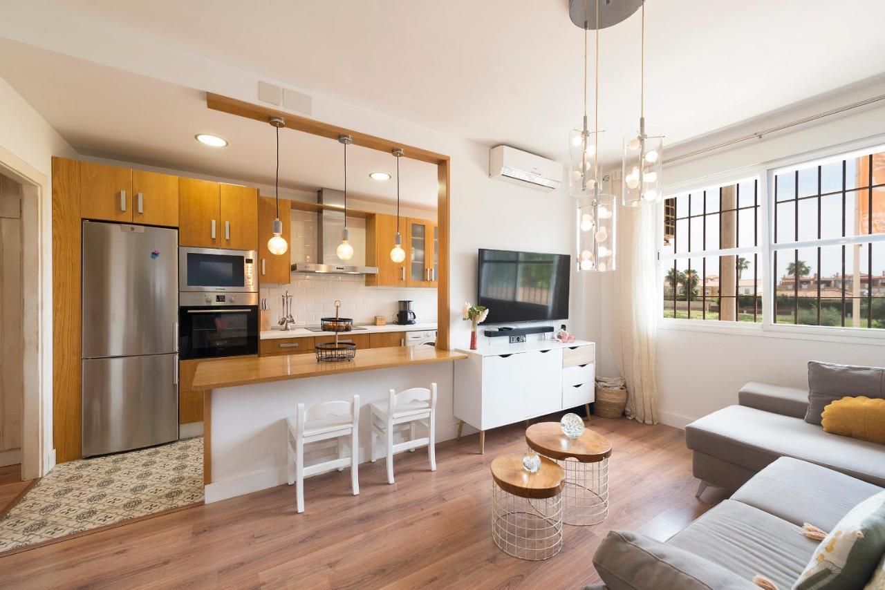 Estupendo apartamento en segunda línea de playa Benagalbón Exterior foto